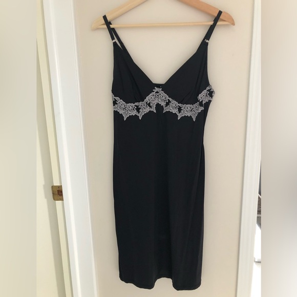 NWOT vintage AKA lace trimmed slip - Picture 1 of 4